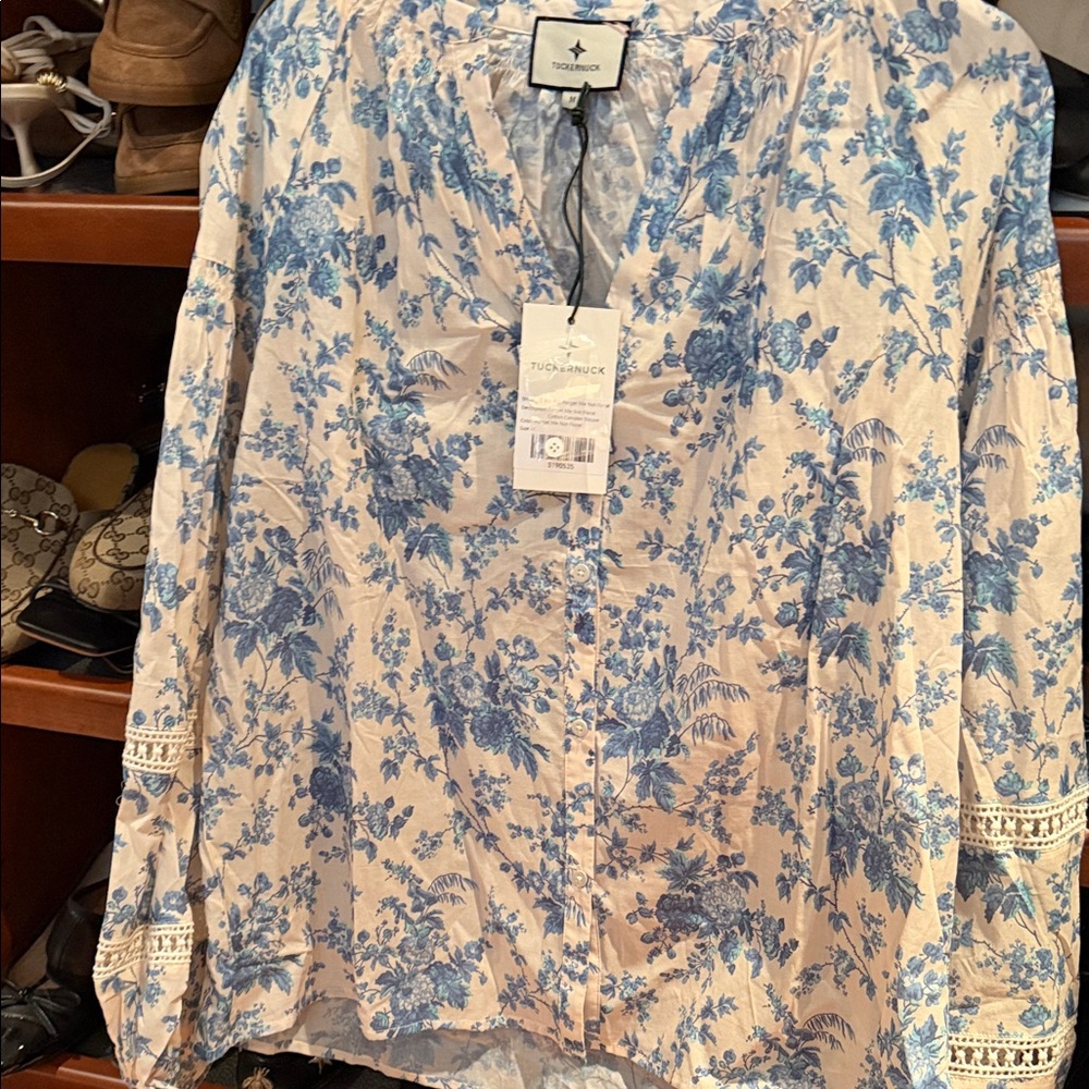 Tuckernuck Blue Floral Button-Up Blouse - Blue on Cream NWT